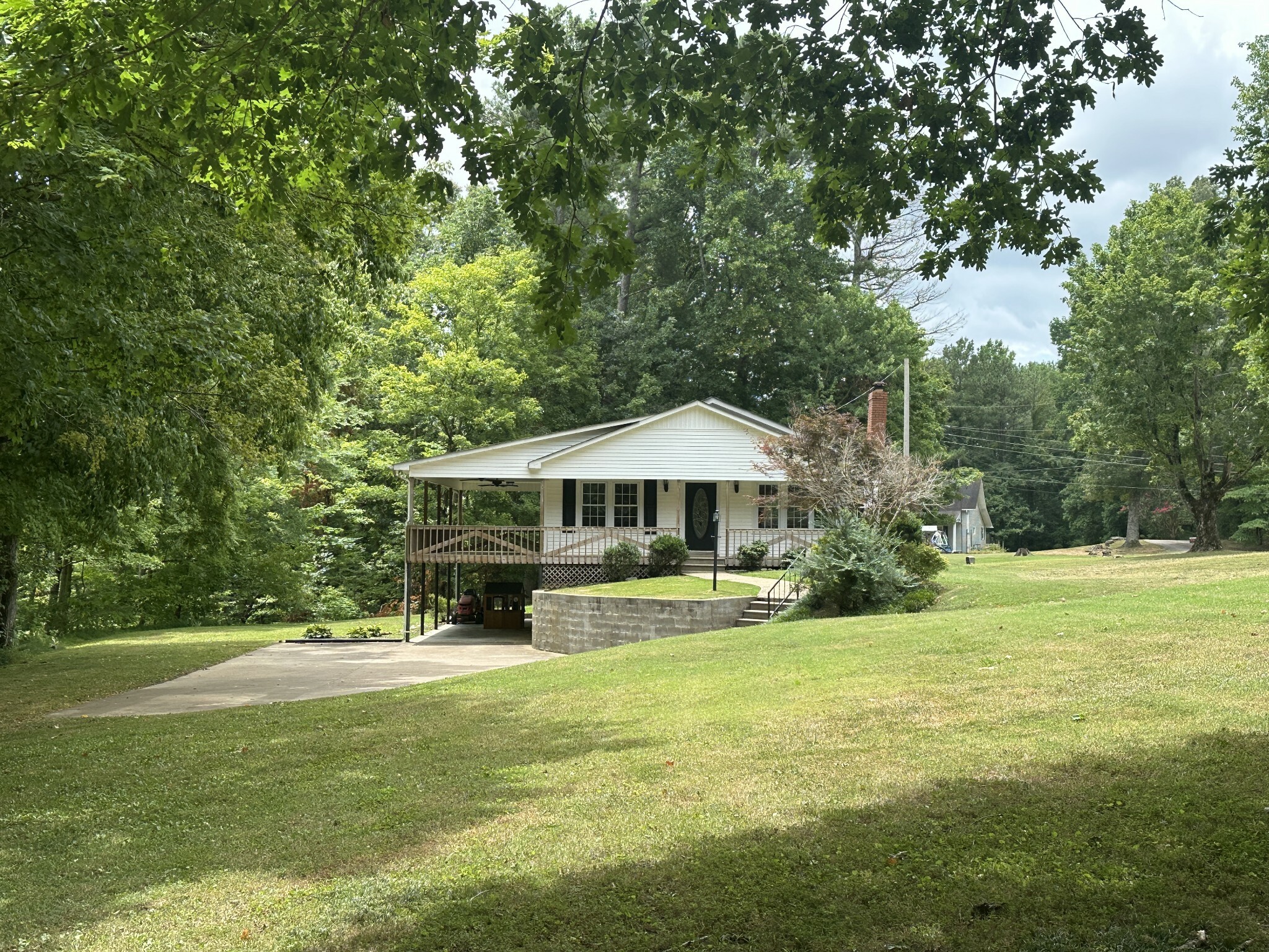 Property Photo:  1012 Fullers Chapel Ln  TN 38468 