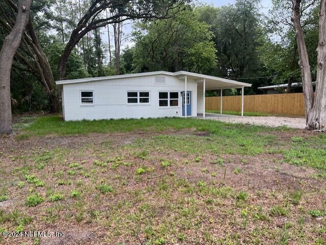 Property Photo:  2824 S Palm Avenue  FL 32177 