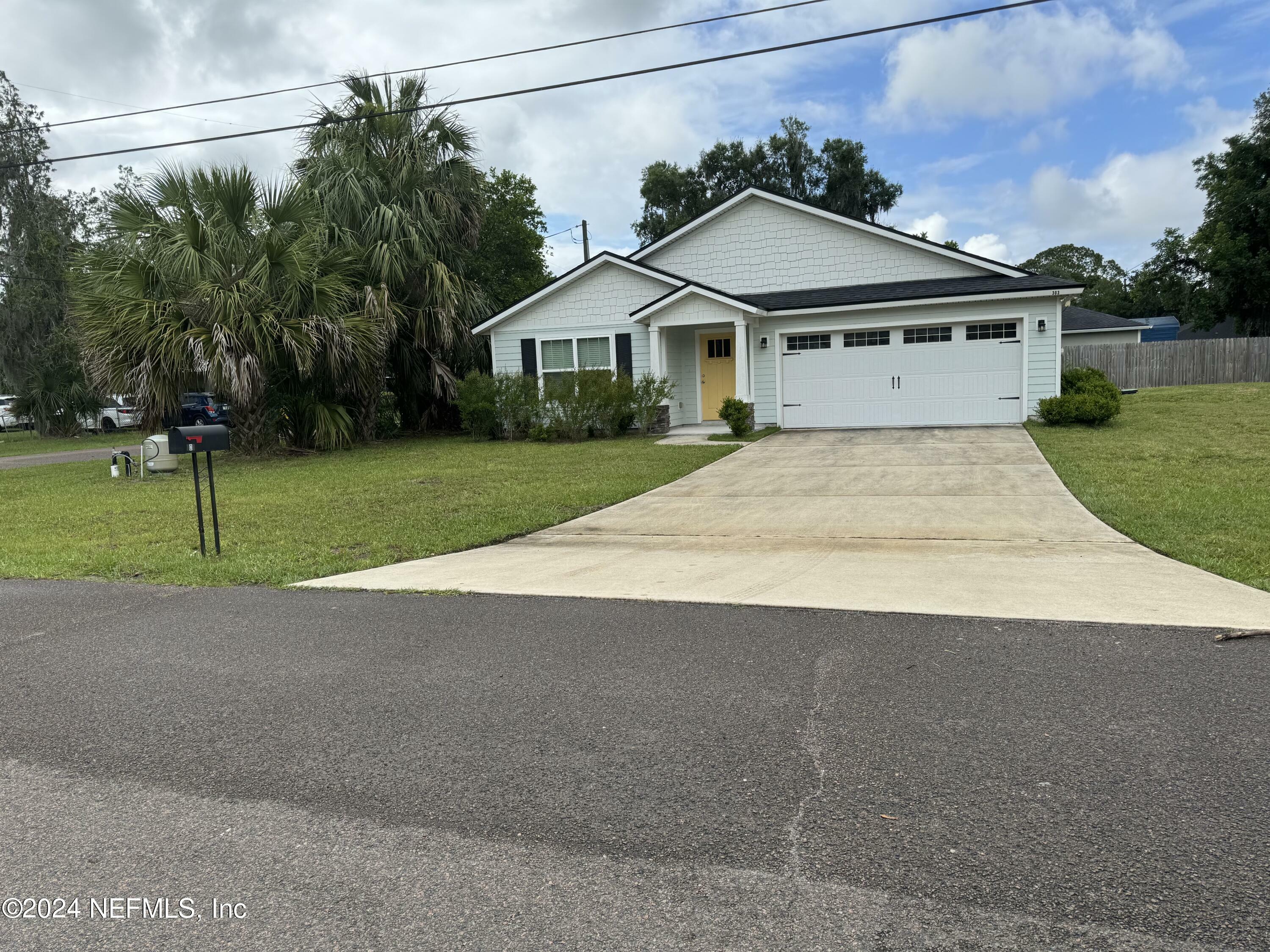 Property Photo:  303 Russell Avenue  FL 32218 