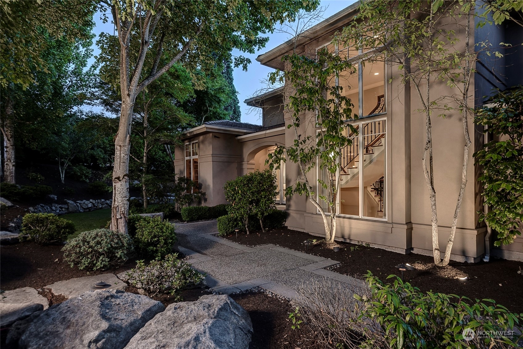 Property Photo: 2921 98th Avenue NE WA 98004