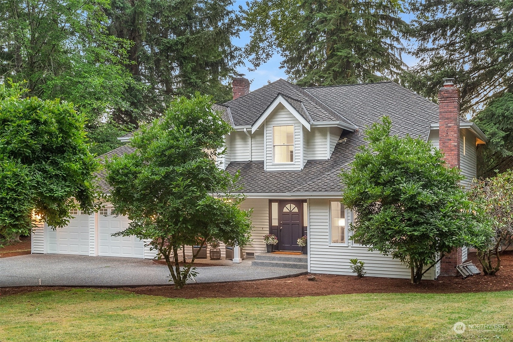 26020 SE 30th Street  Sammamish WA 98075 photo