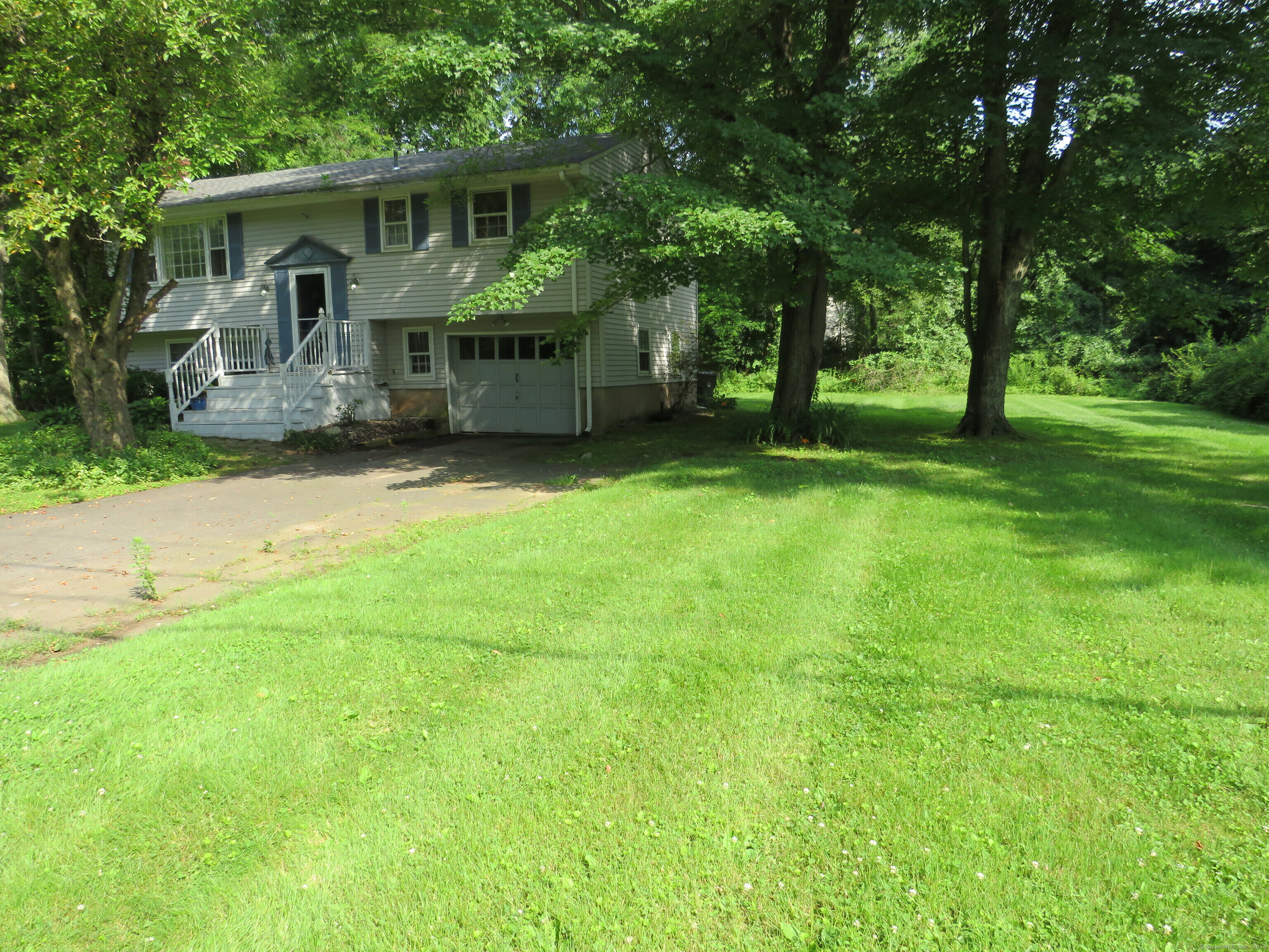 Property Photo:  139 Grant Hill Road  CT 06084 