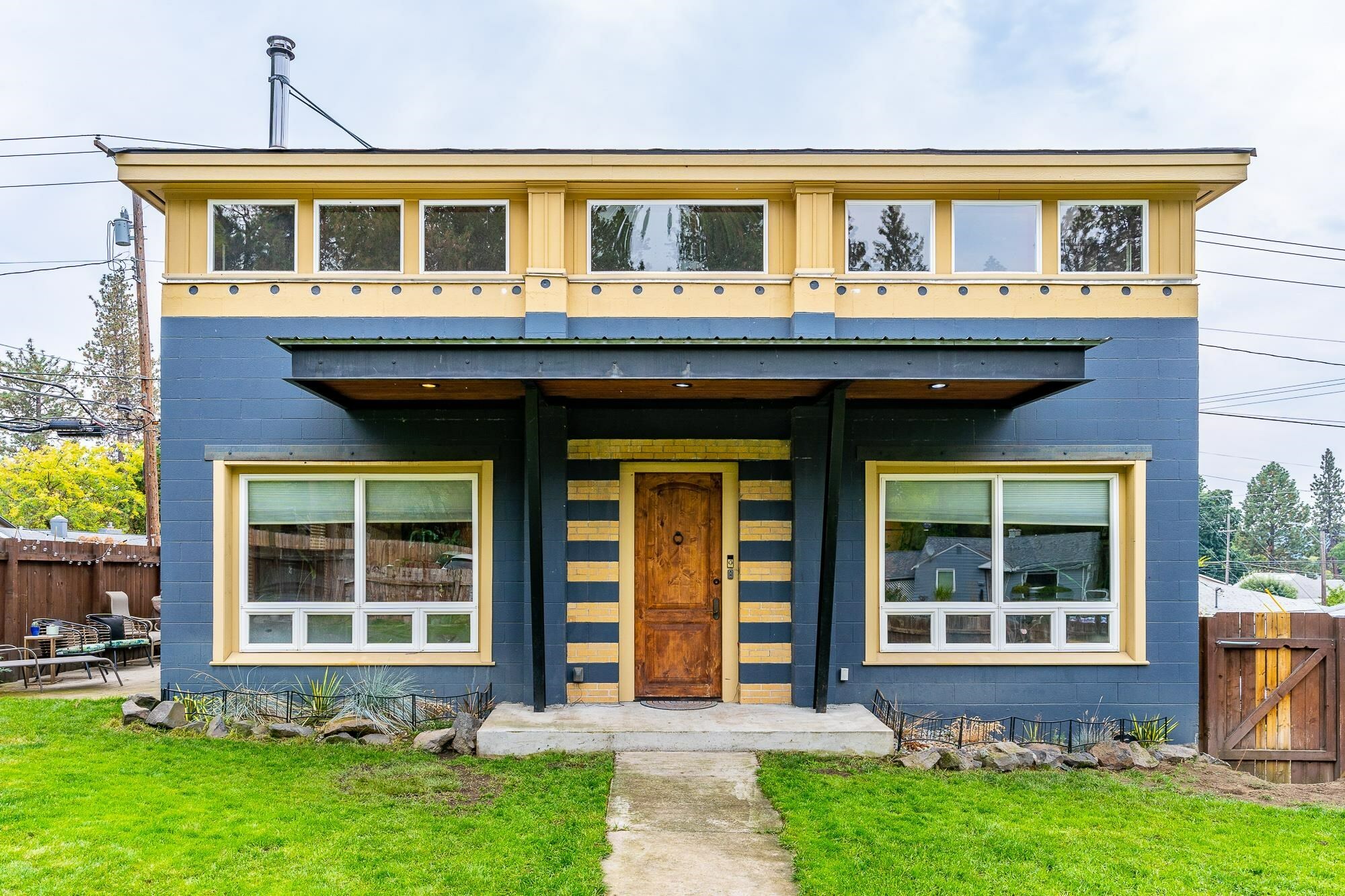 Property Photo:  3301 W Wellesley Ave  WA 99205 