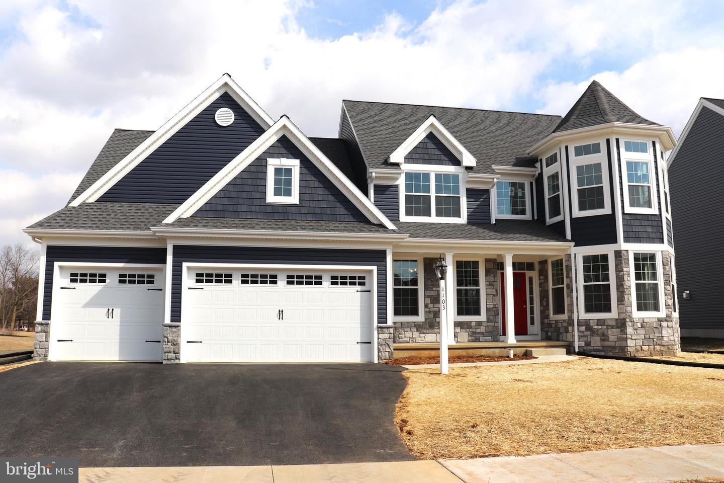 Property Photo: 1103 Whitemarsh Drive 40 PA 17601