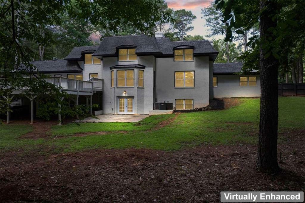 Property Photo:  2023 Stoneleigh Drive  GA 30087 