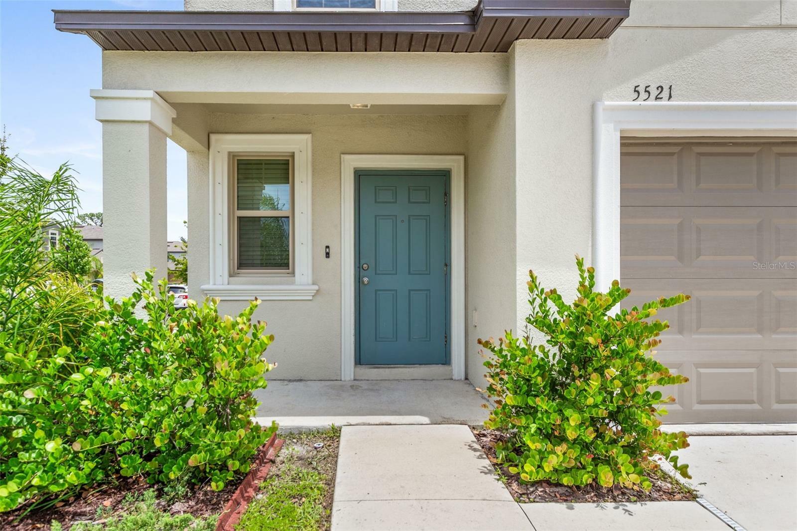 Property Photo:  5521 Appleton Shore Drive  FL 33572 