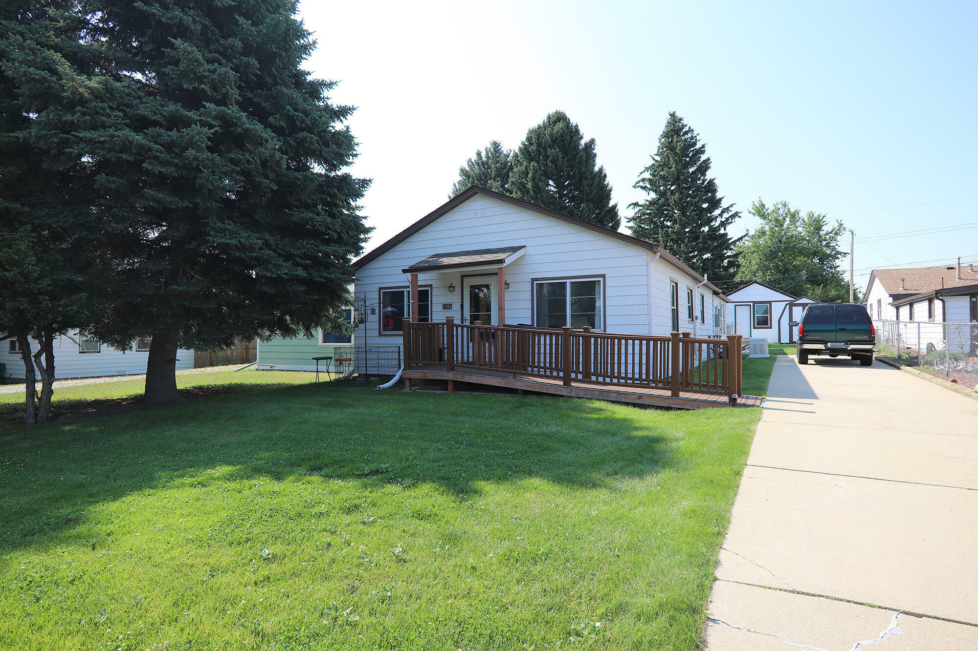 Property Photo:  1354 Laclede Street  WY 82801 