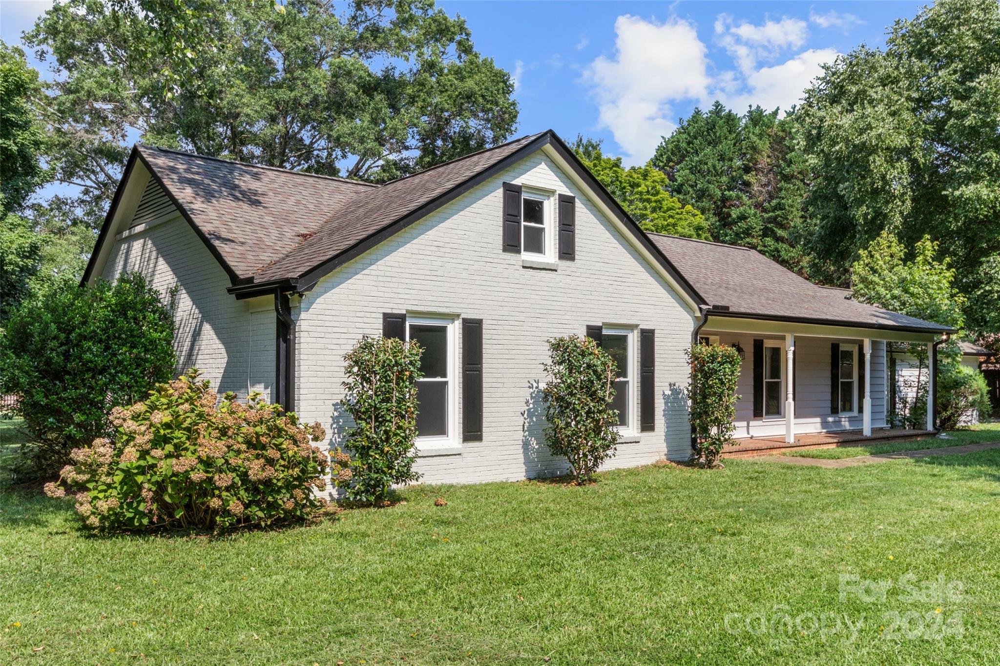 Property Photo:  3501 Weddington Road  NC 28105 