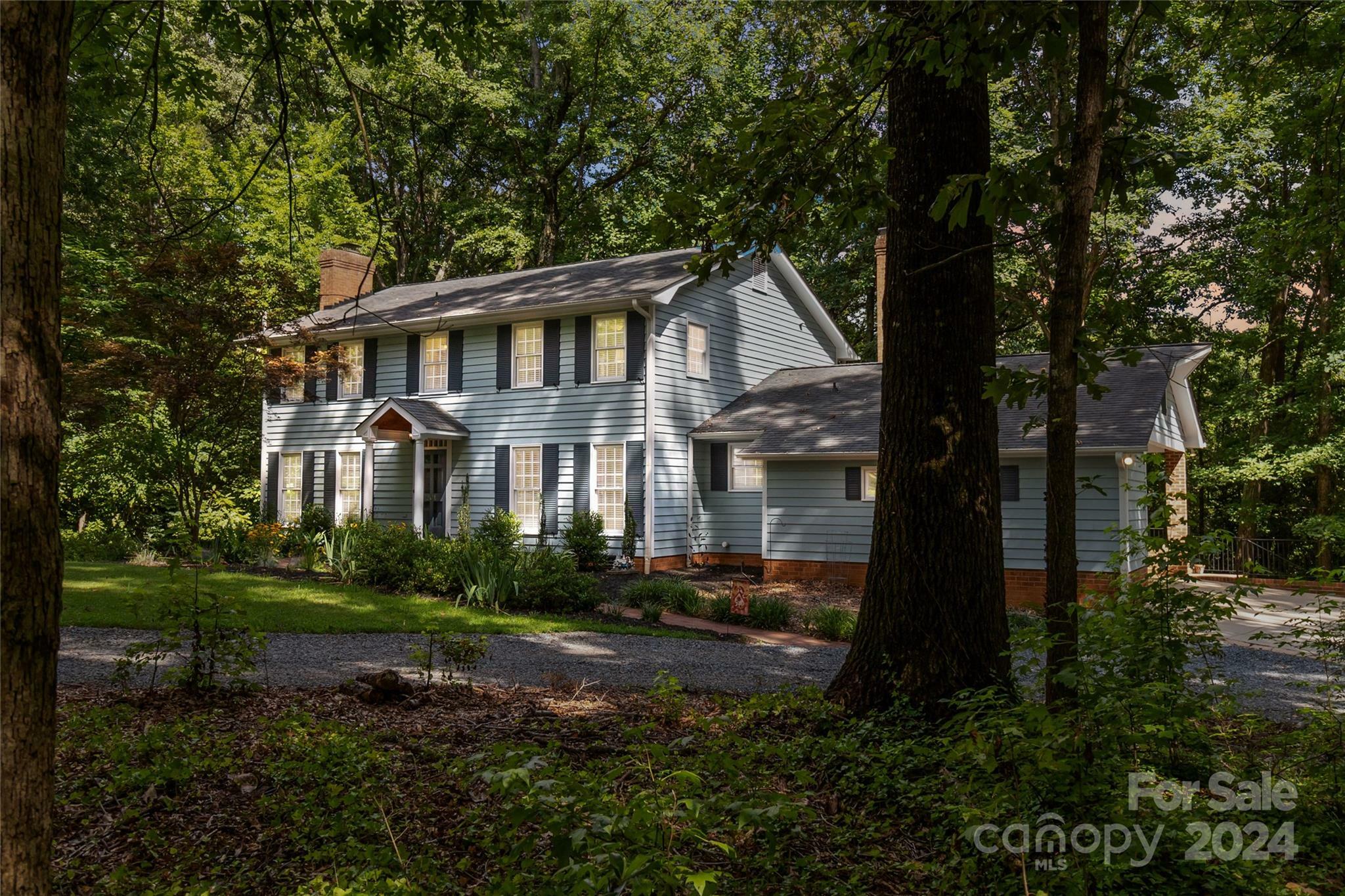 Property Photo:  601 Highland Forest Drive  NC 28270 