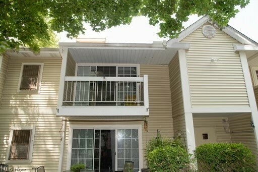 Property Photo:  2959 S Bay Drive 16  OH 44145 