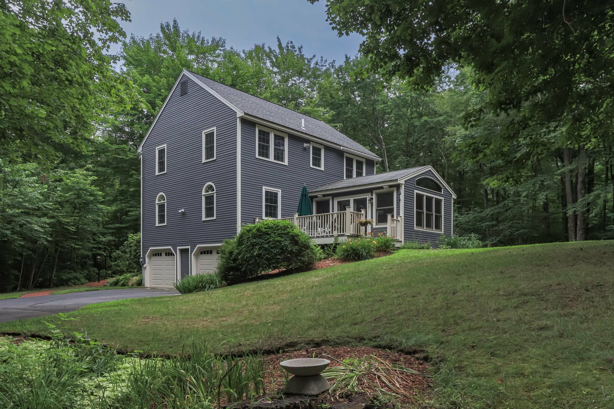 Property Photo:  15 Hillside Drive  NH 03033 