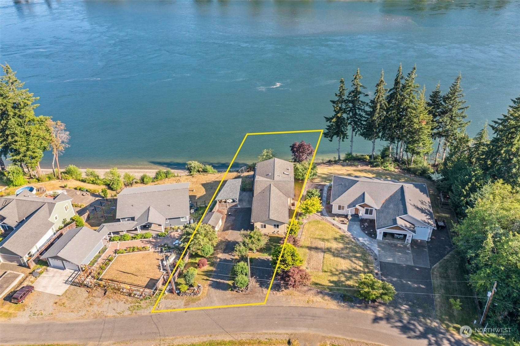 Property Photo:  421 E Agate Beach Drive  WA 98584 