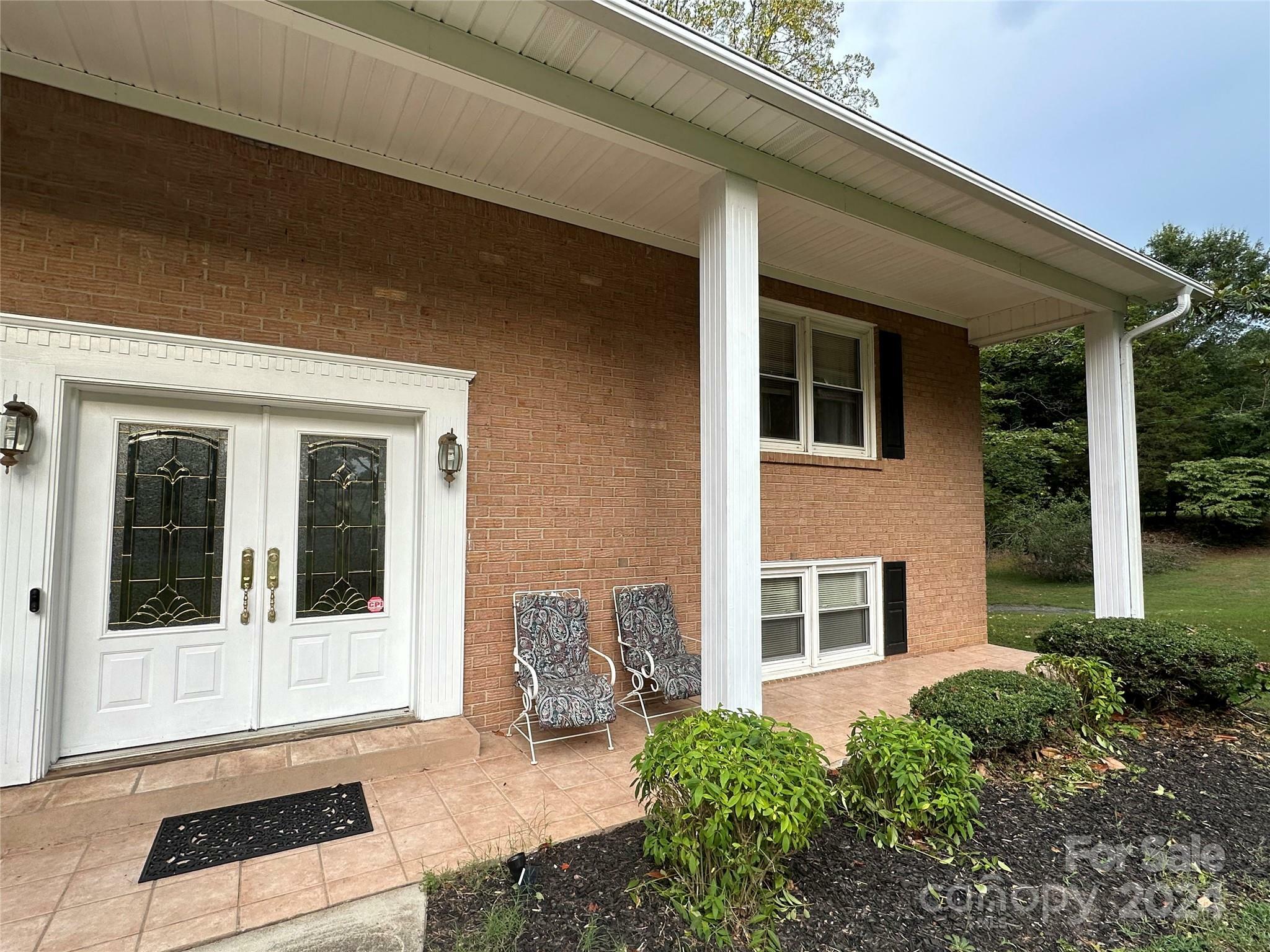 Property Photo:  4550 Merriweather Court  NC 27107 