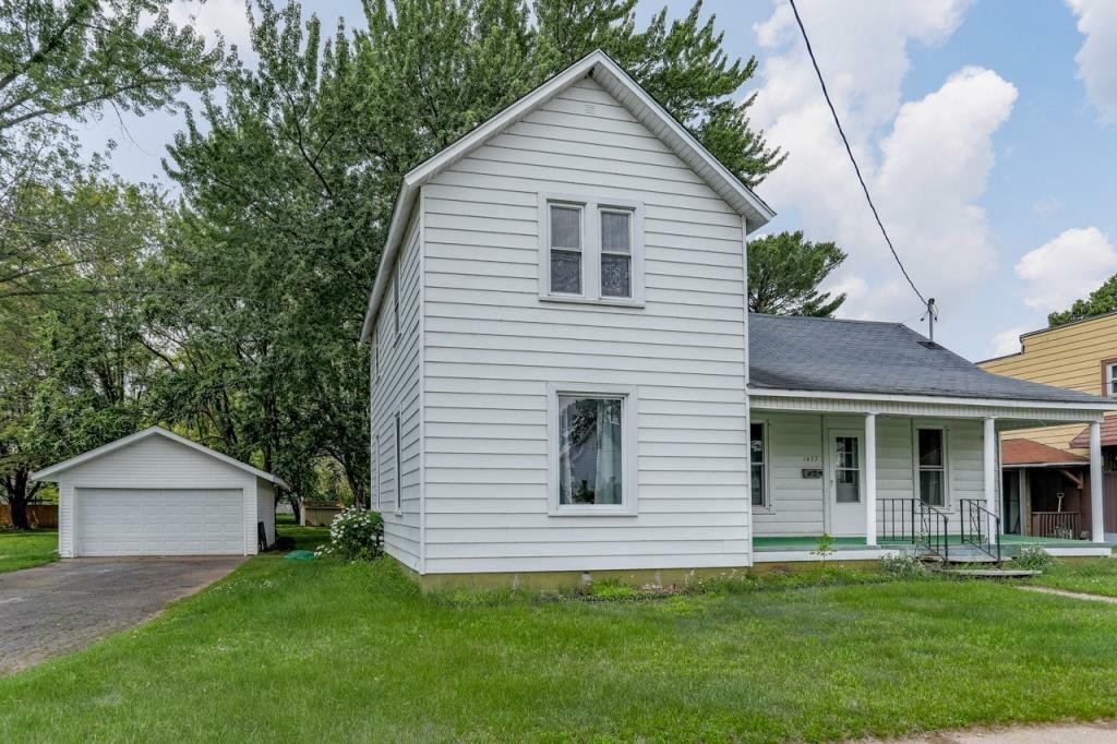 Property Photo:  1472 Grand Avenue  WI 54476 