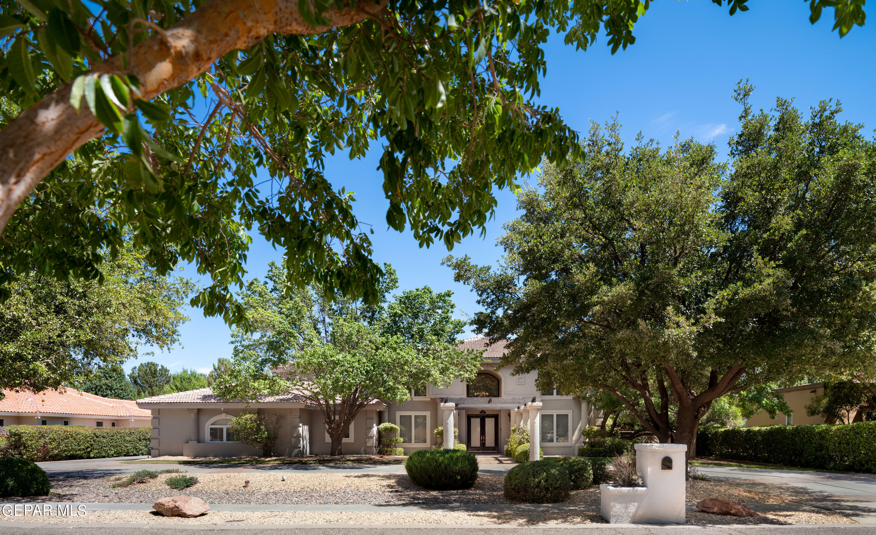 Property Photo:  813 Rosinante Road  TX 79922 