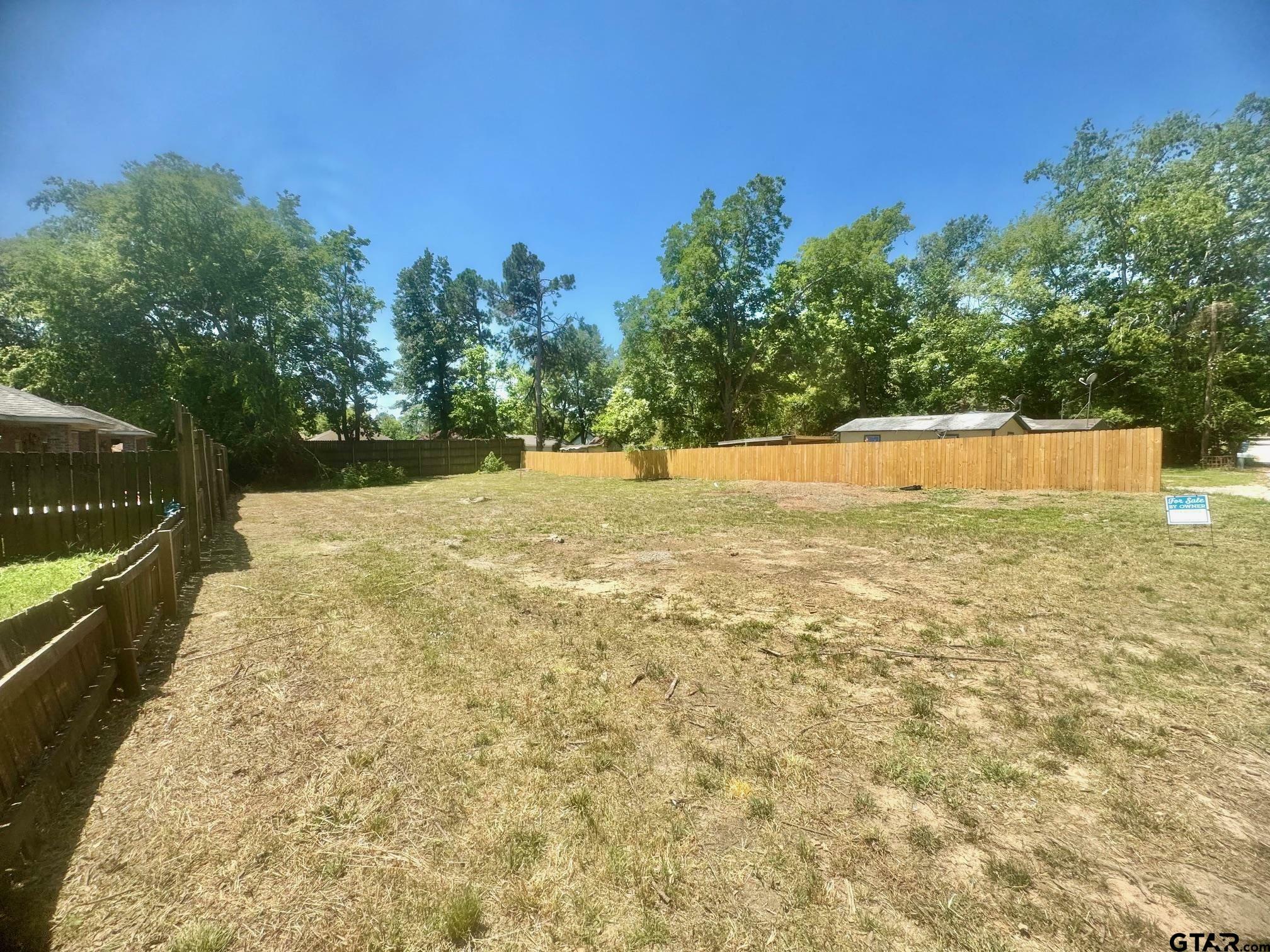 Property Photo:  216 Bonnie  TX 75771 