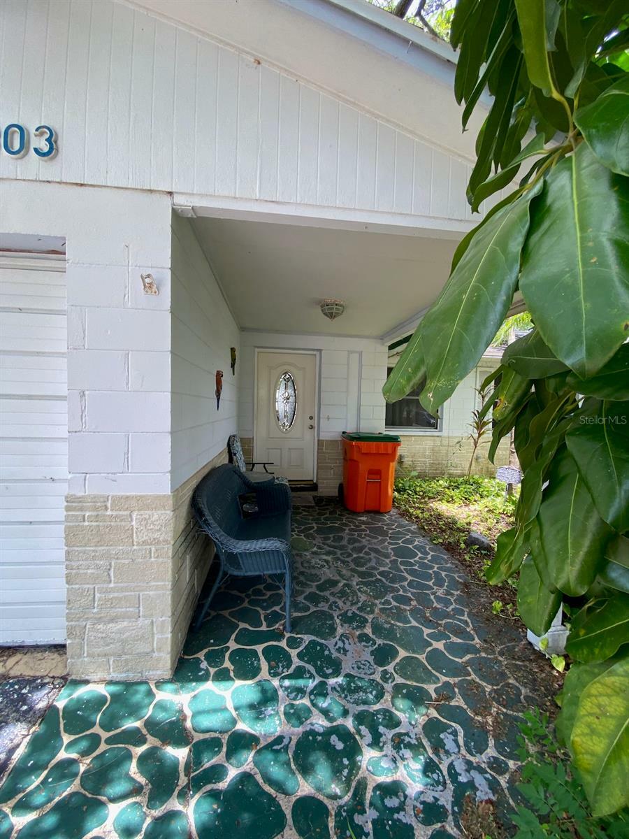 Property Photo:  8303 77th Avenue  FL 33777 