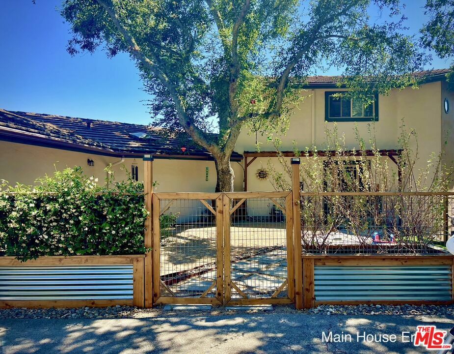 Property Photo:  10935 San Marcos Road  CA 93422 