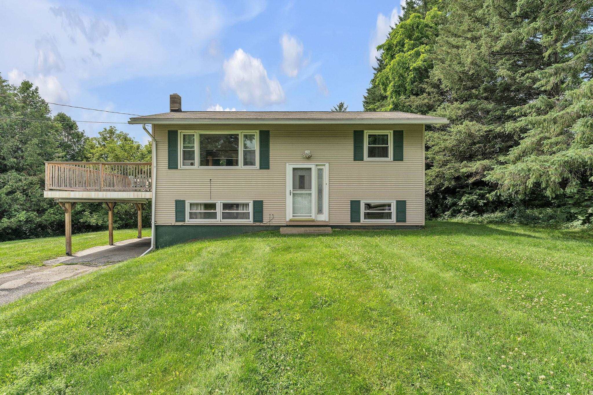 Property Photo:  6 Meadows Drive  VT 05641 