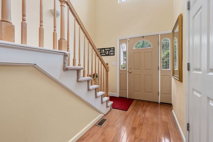 Property Photo: 25 Magnolia Ln 25 MA 01752