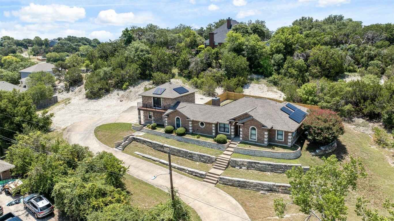 Property Photo:  1616 Tanglewood Drive  TX 76548 