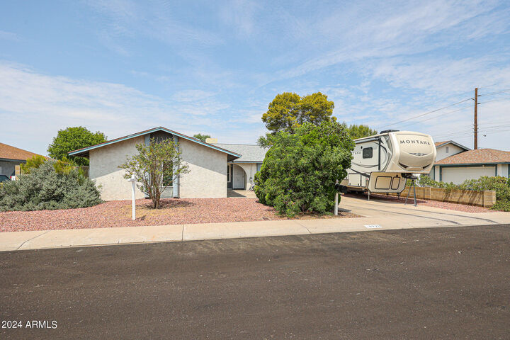 Property Photo:  8920 N 56th Drive  AZ 85302 