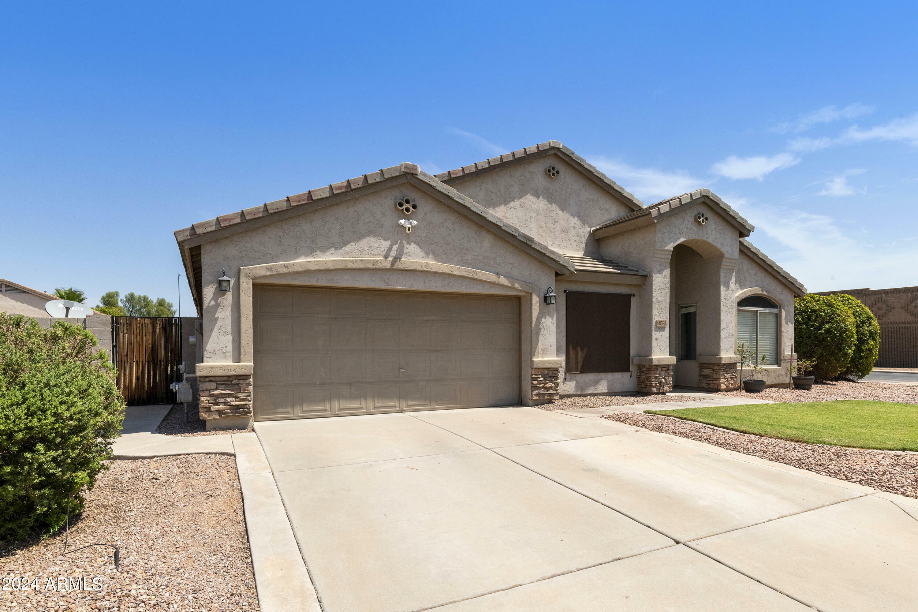 Property Photo:  8762 E Posada Avenue  AZ 85212 