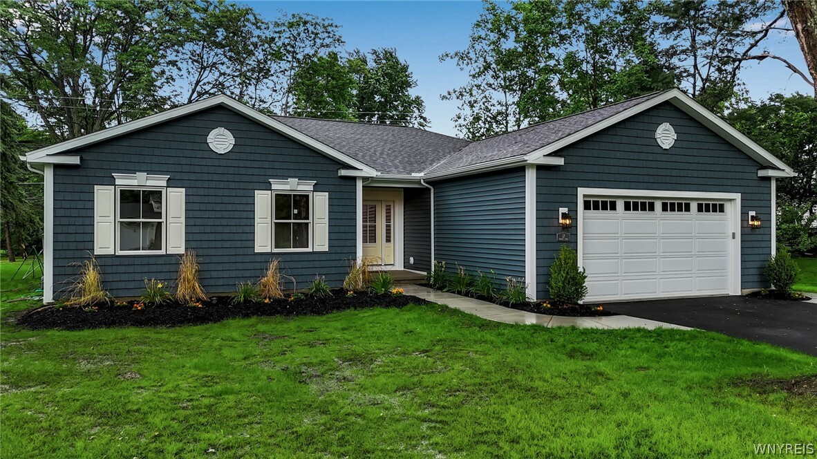 Property Photo:  17 Quaker Lake Terrace  NY 14127 