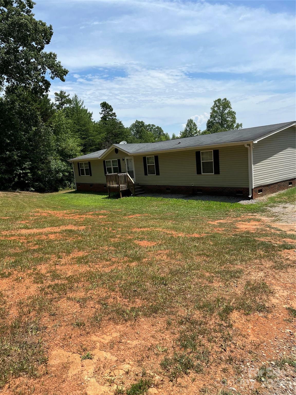 Property Photo:  1841 John T Crump Road  NC 28655 