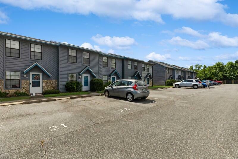 Property Photo:  1325 Greendale Avenue Unit 22  FL 32547 