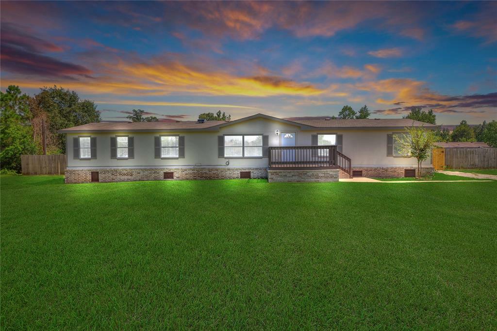 Property Photo: 25231 Sunblaze Court TX 77355