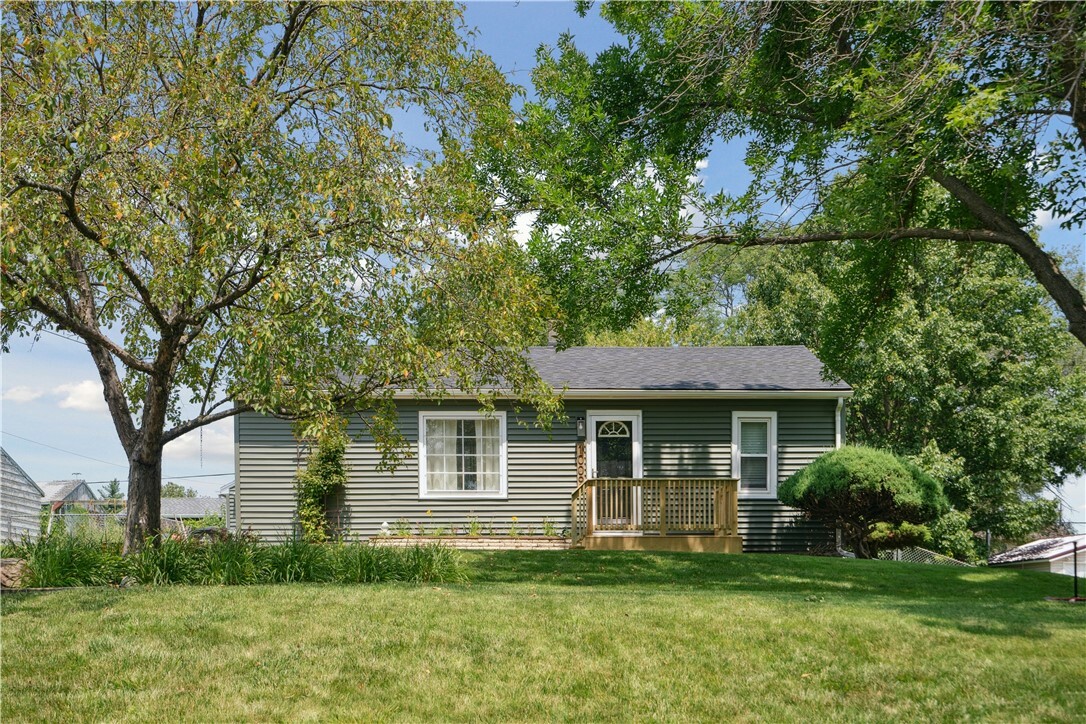 Property Photo:  1009 Mason Avenue  IA 50315 