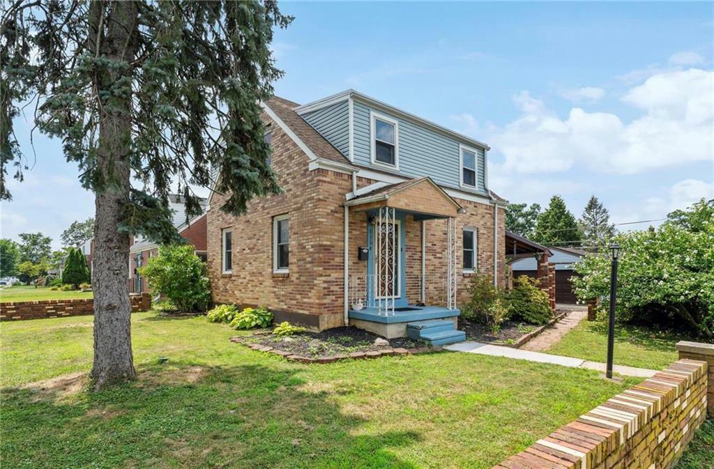 Property Photo:  1154 North Van Buren Street  PA 18109 