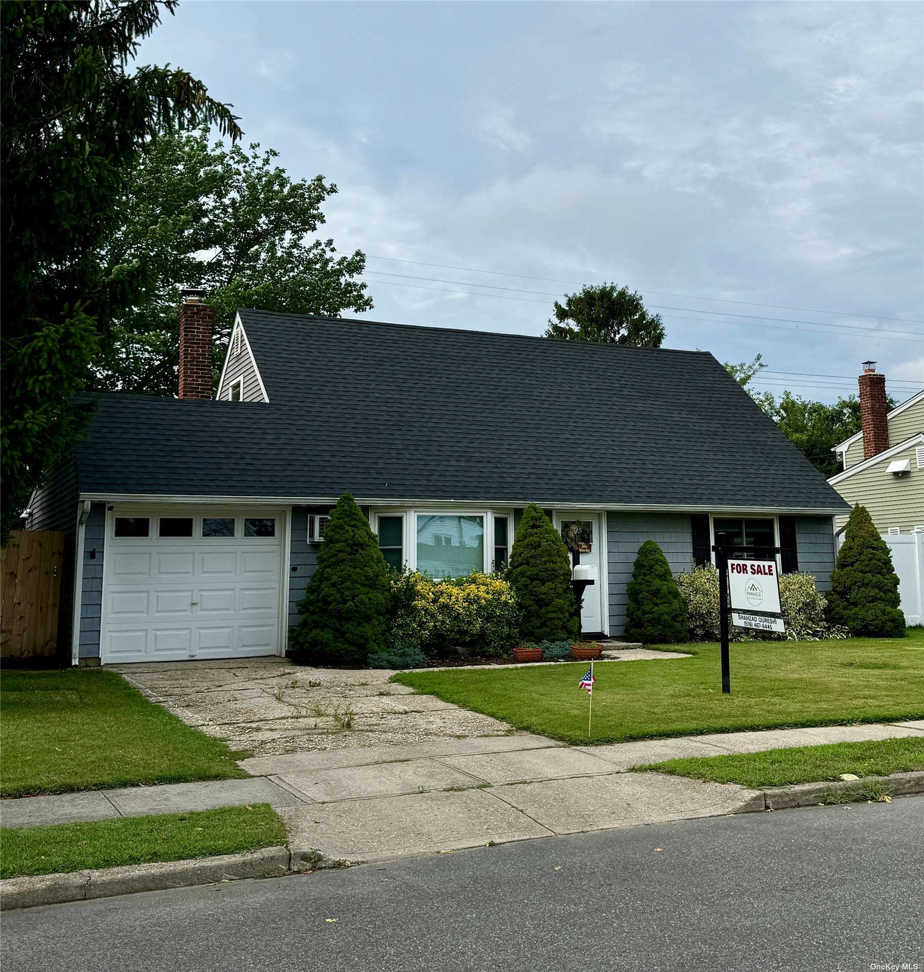 Property Photo:  3888 Avoca Avenue  NY 11714 