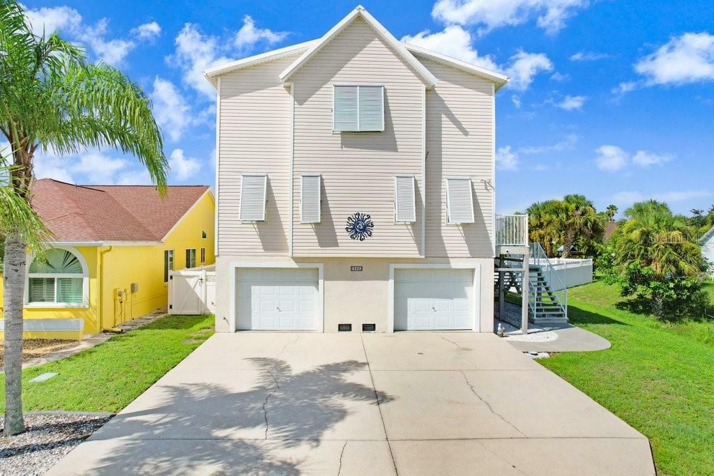 Property Photo:  944 Apollo Beach Boulevard  FL 33572 