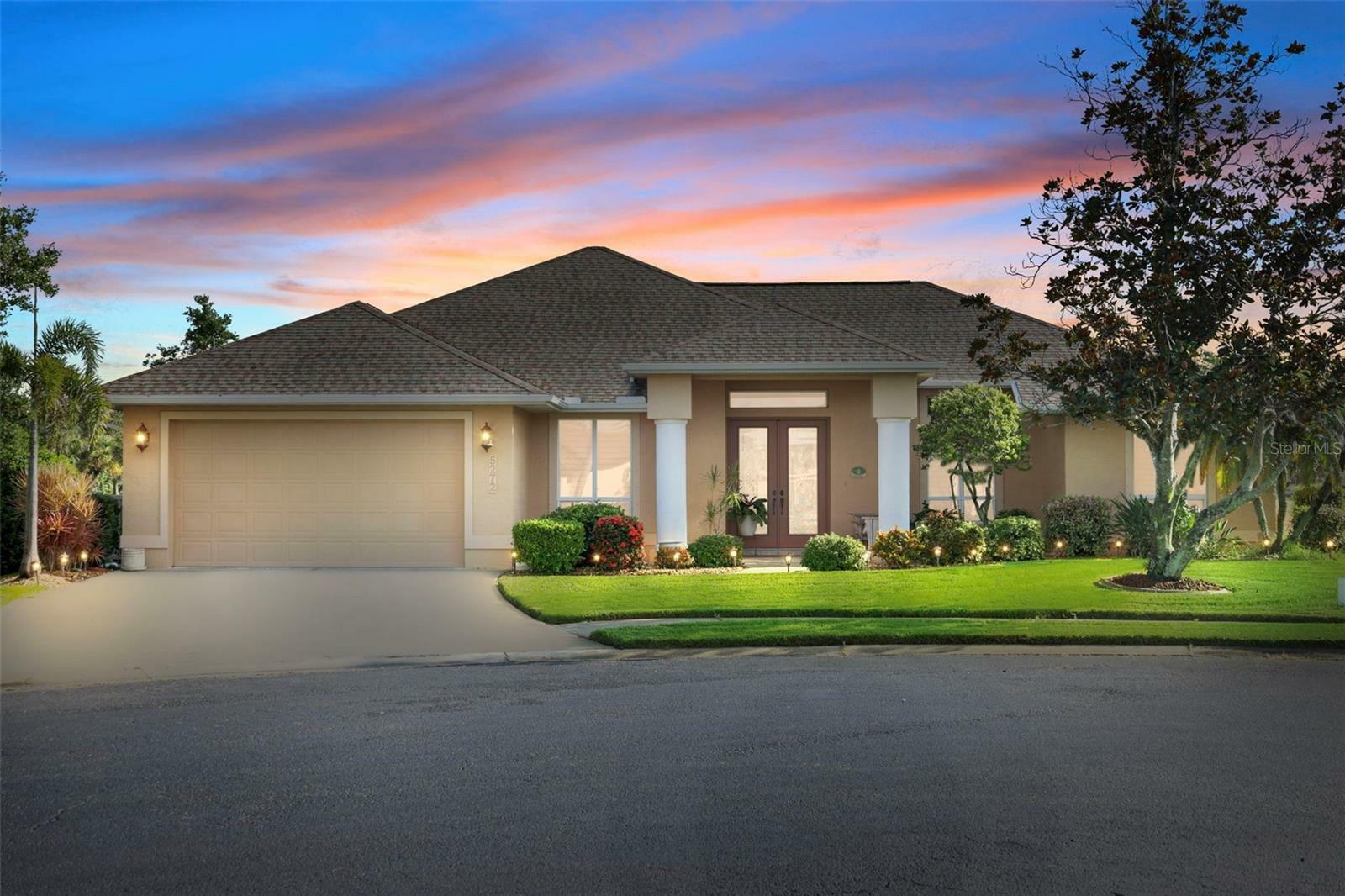 Property Photo:  5272 Pinehurst Court  FL 34287 