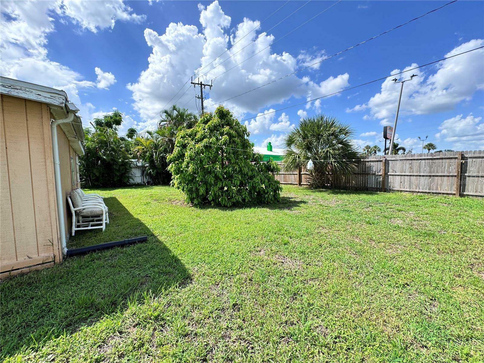 Property Photo:  115 Martin Drive NE  FL 33952 