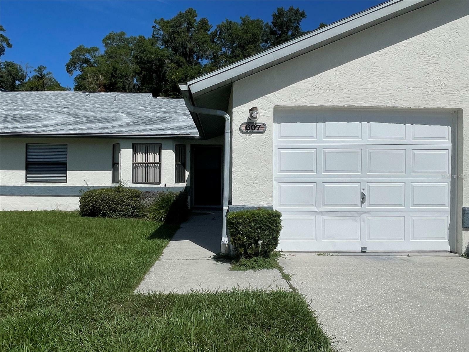 Property Photo:  607 Whispering Pines Boulevard  FL 34453 