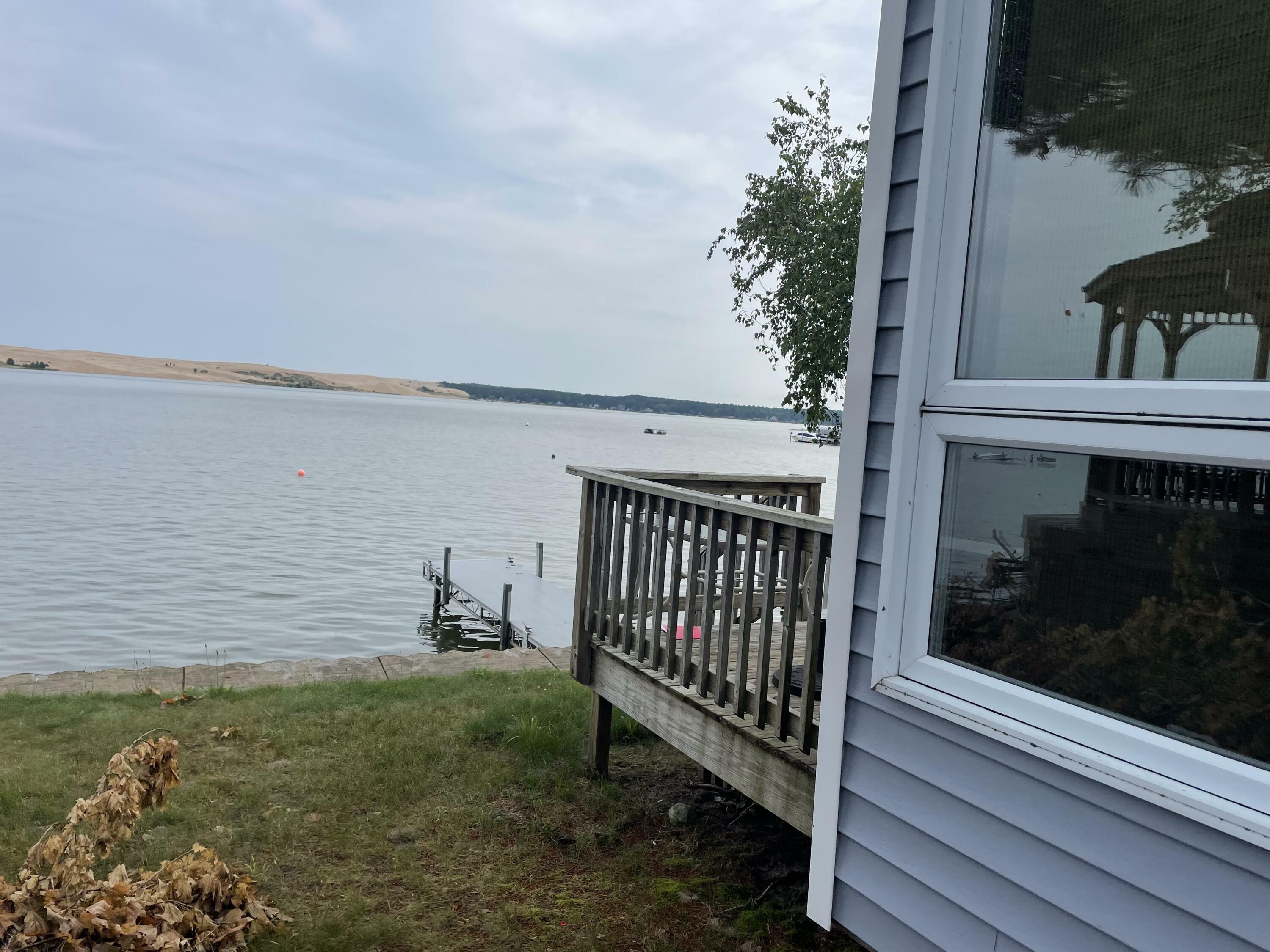 Property Photo:  9224 Silver Lake Road  MI 49436 