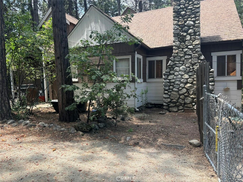 Property Photo: 53525 Marian View Drive CA 92549