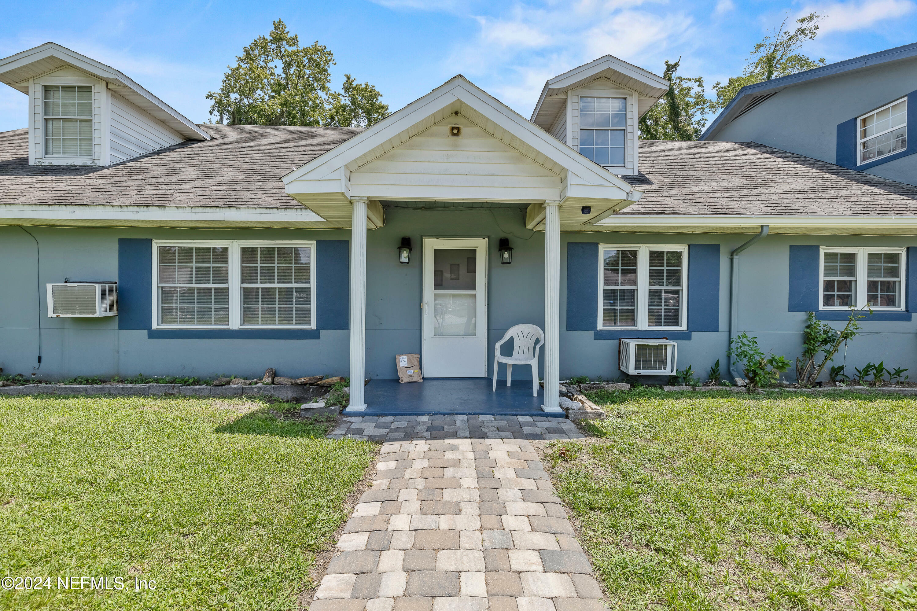 Property Photo:  5340 Kingsbury Street  FL 32205 