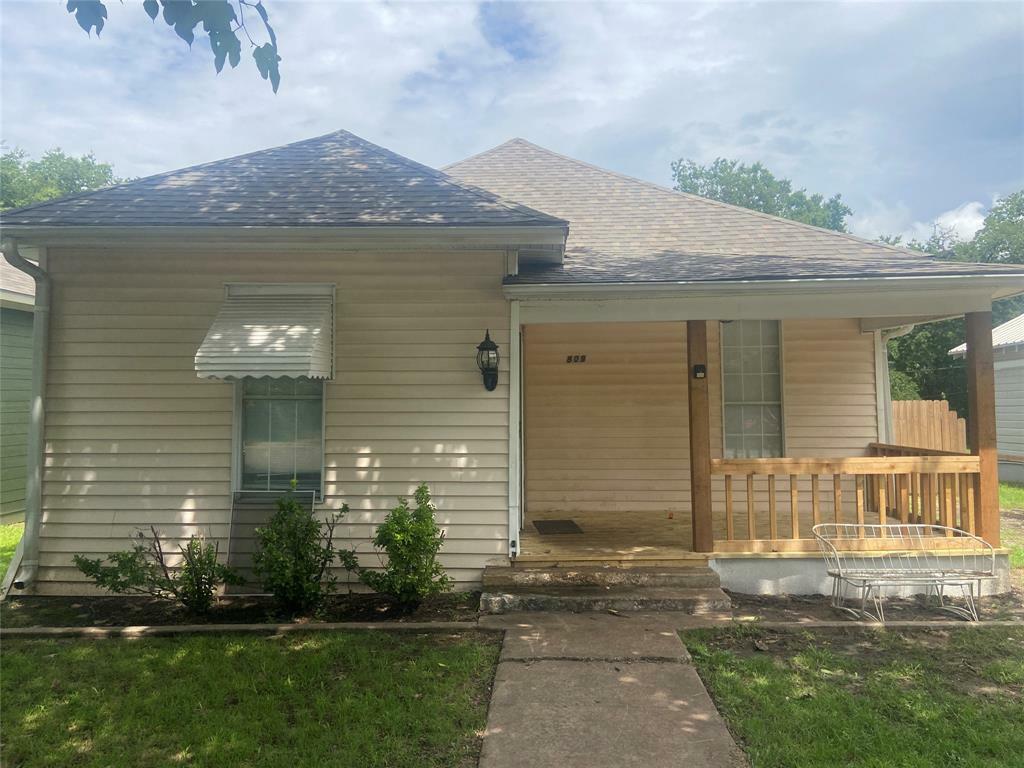 809 S Hazelwood Street  Sherman TX 75090 photo