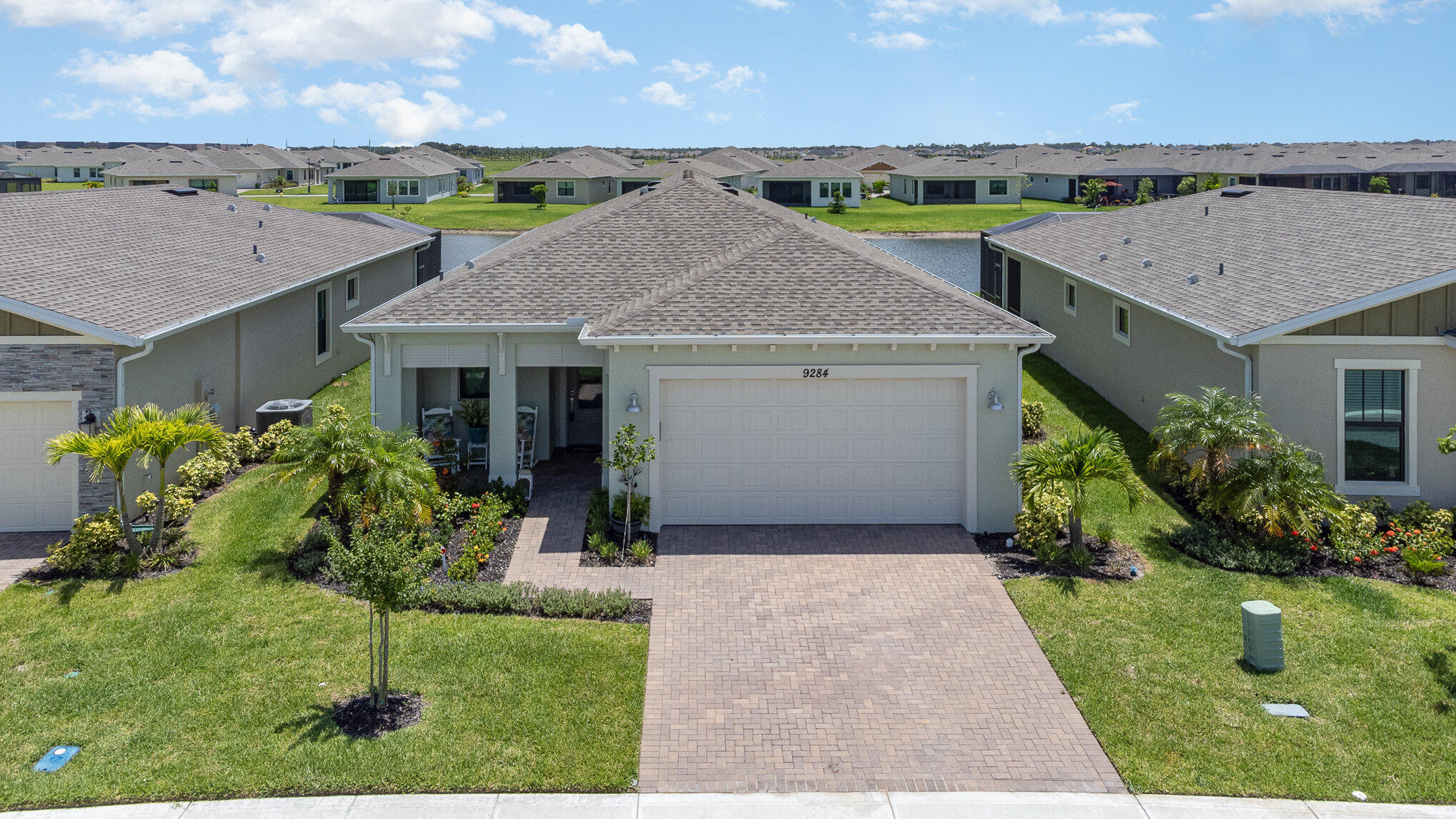 Property Photo:  9284 Alister Drive  FL 32940 