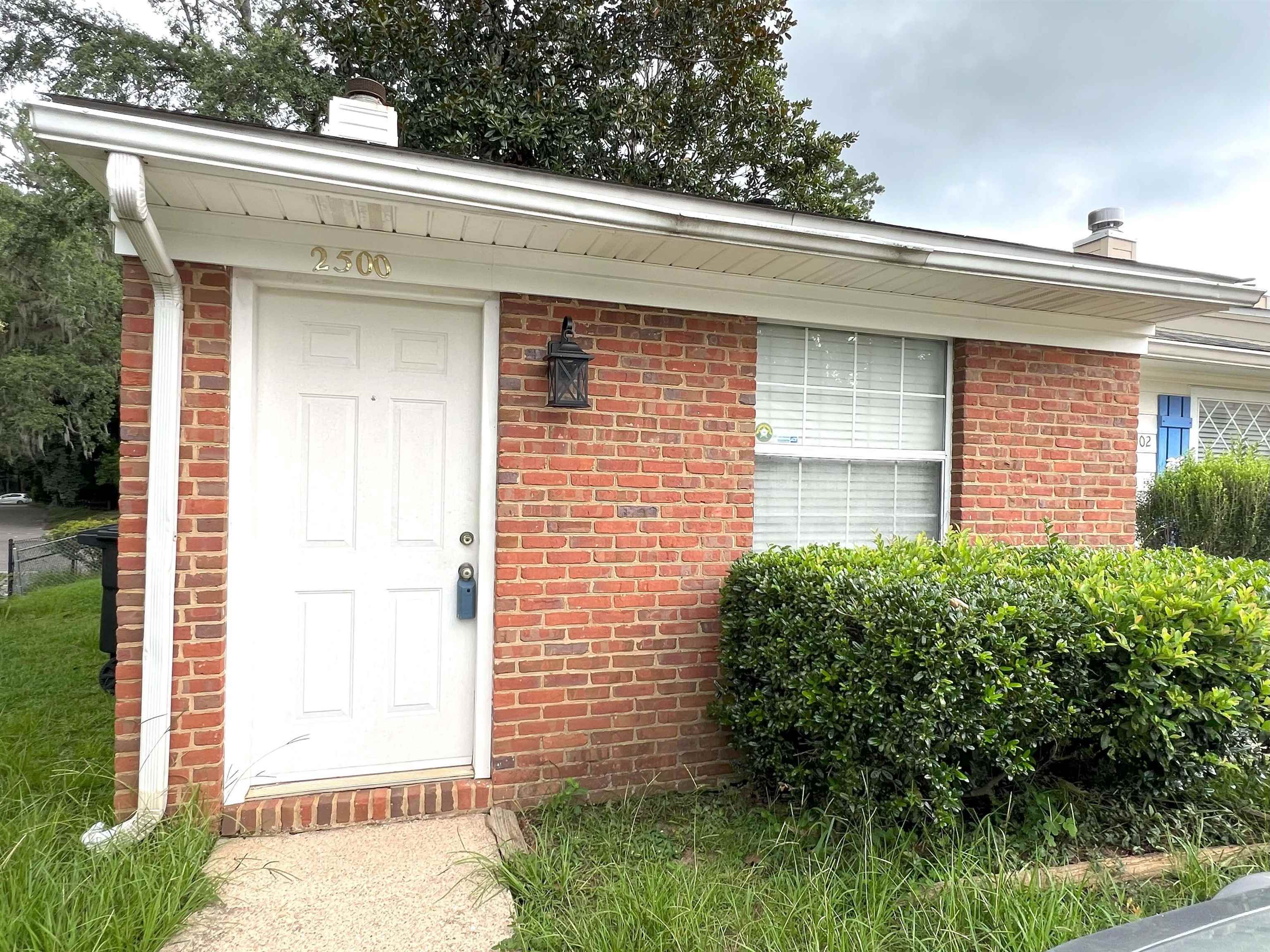 Property Photo:  2500 Mar Court  FL 32301 