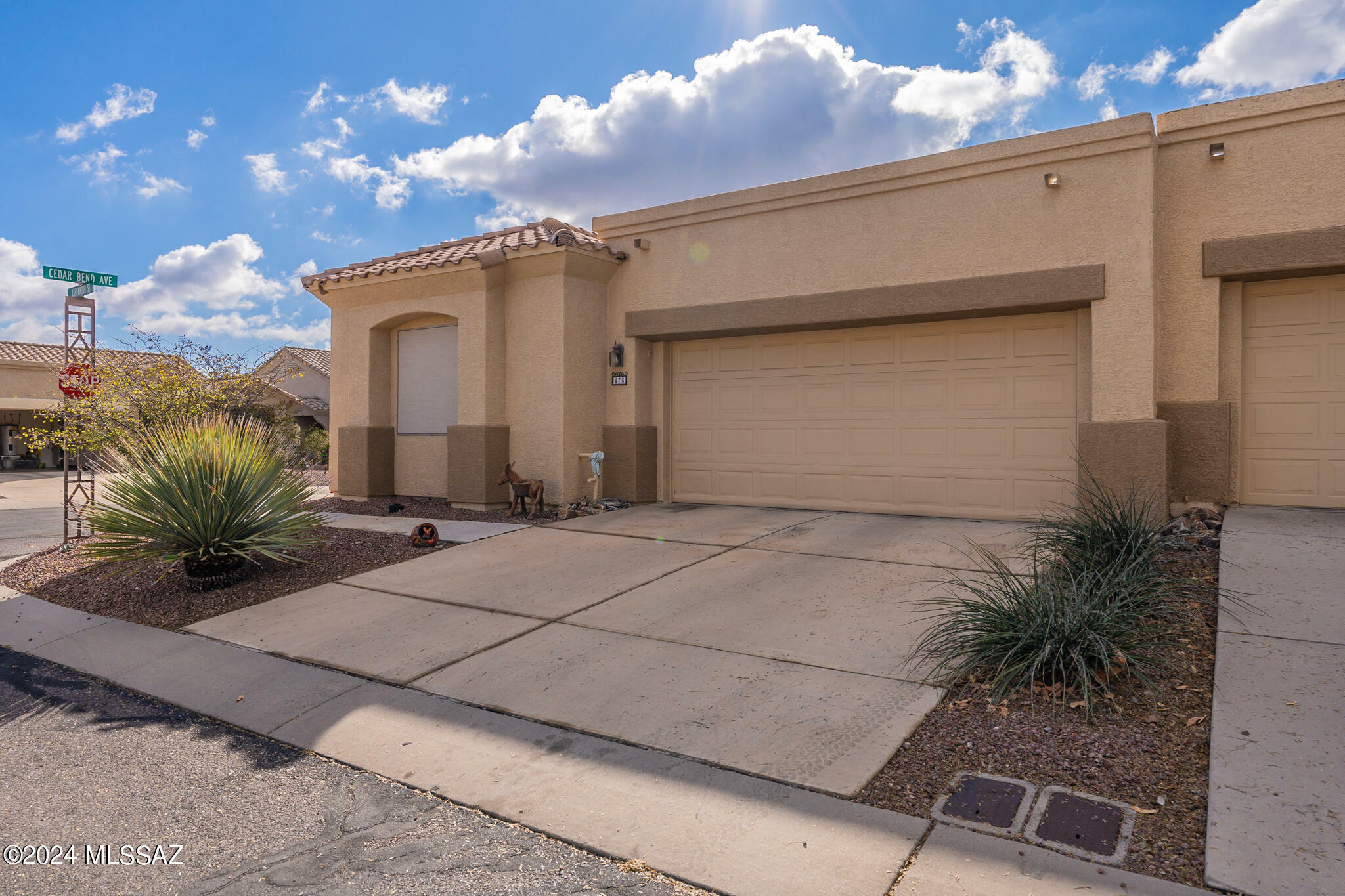 Property Photo:  475 W Aspenwood Street  AZ 85614 