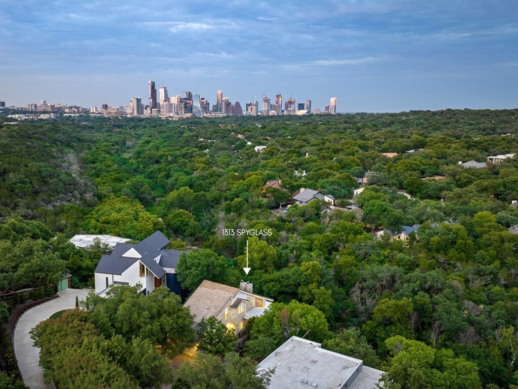 Property Photo:  1313 Spyglass Drive  TX 78746 