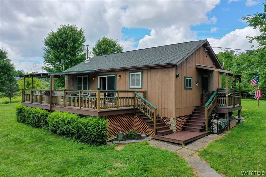 Property Photo:  10359 Pinney Road  NY 14873 