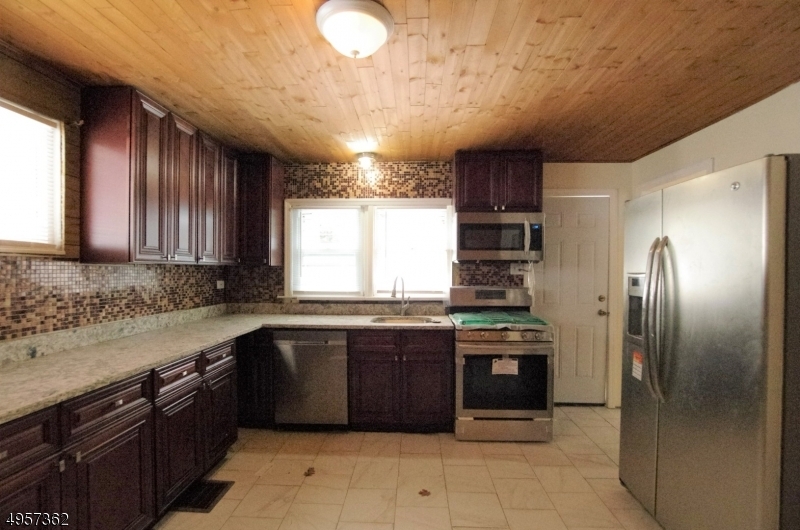 Property Photo:  45 Lyons Rd  NJ 07438 