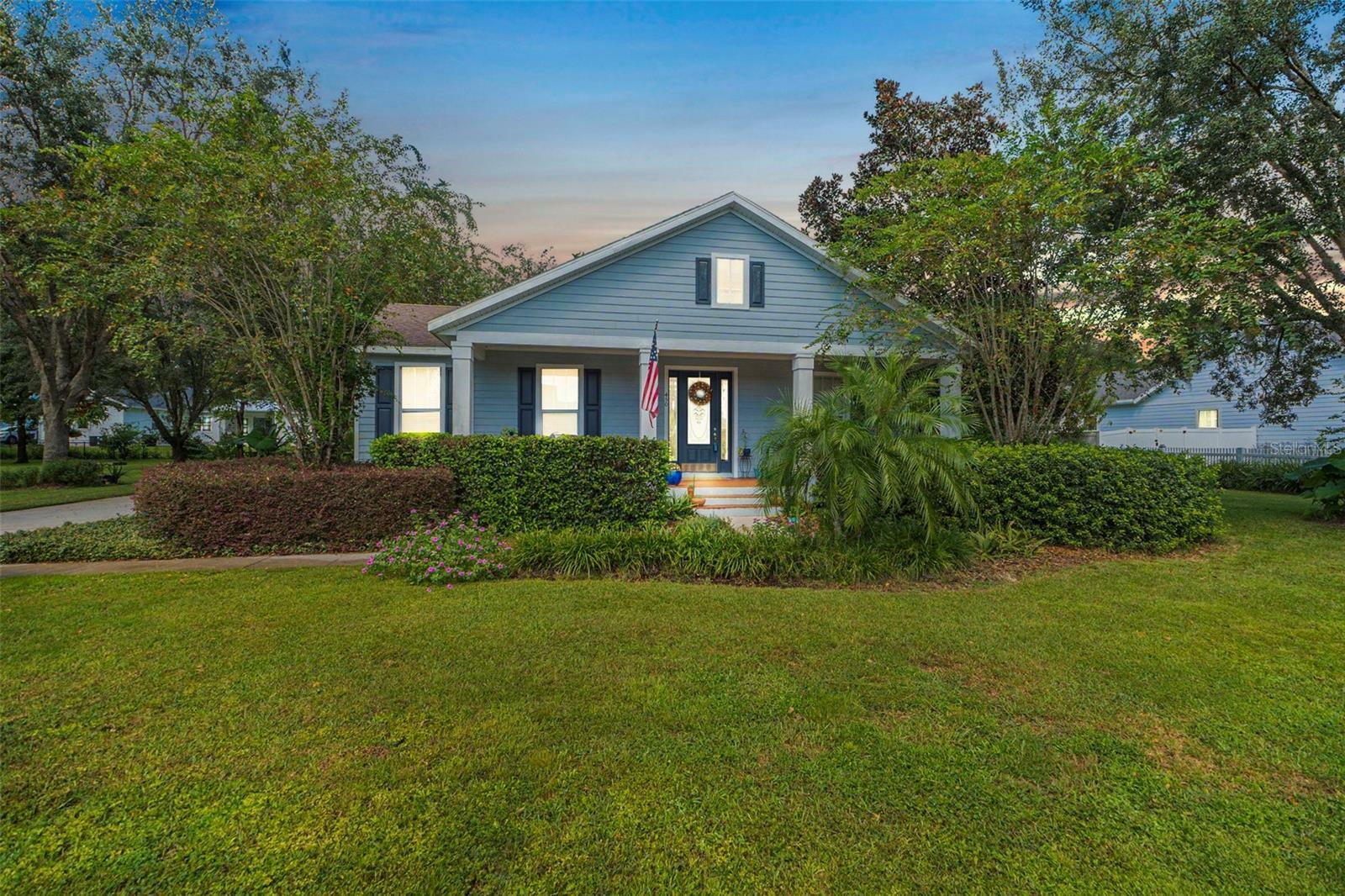 450 W Delaware Avenue  Lake Helen FL 32744 photo