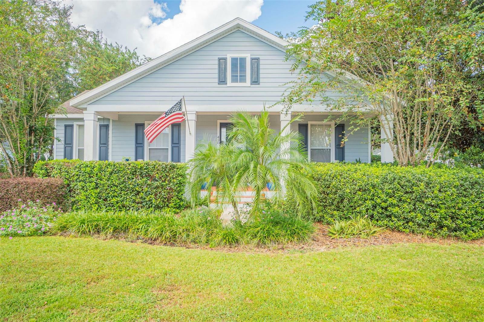 Property Photo:  450 W Delaware Avenue  FL 32744 